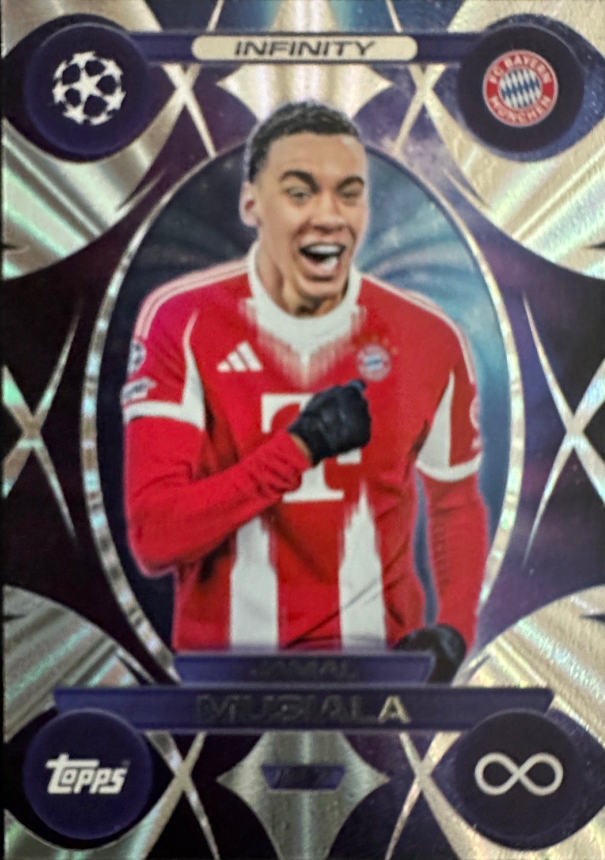 Topps Match Attax 2025/26 UCL Champions League - Scegli Chrome Black Limited