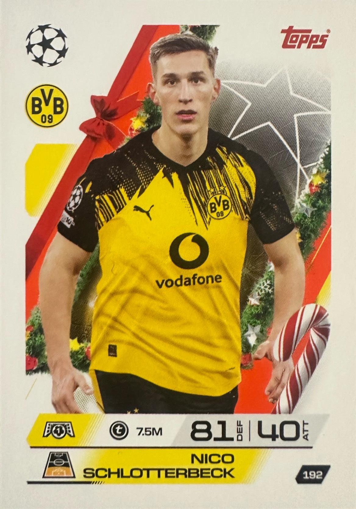 Topps Match Attax 2025/26 UCL Champions League - Scegli Parallel Festive Squadzone