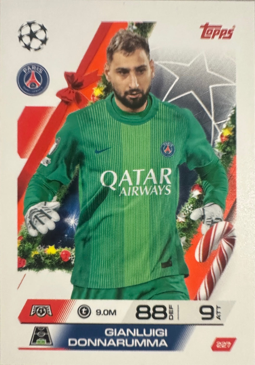 Topps Match Attax 2025/26 UCL Champions League - Scegli Parallel Festive Squadzone
