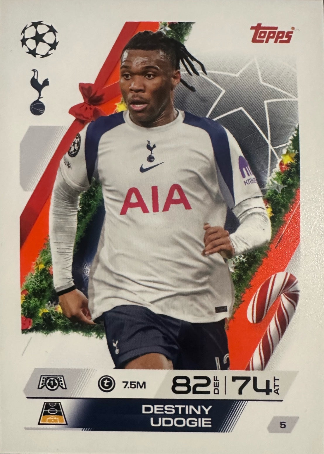 Topps Match Attax 2025/26 UCL Champions League - Scegli Parallel Festive Squadzone