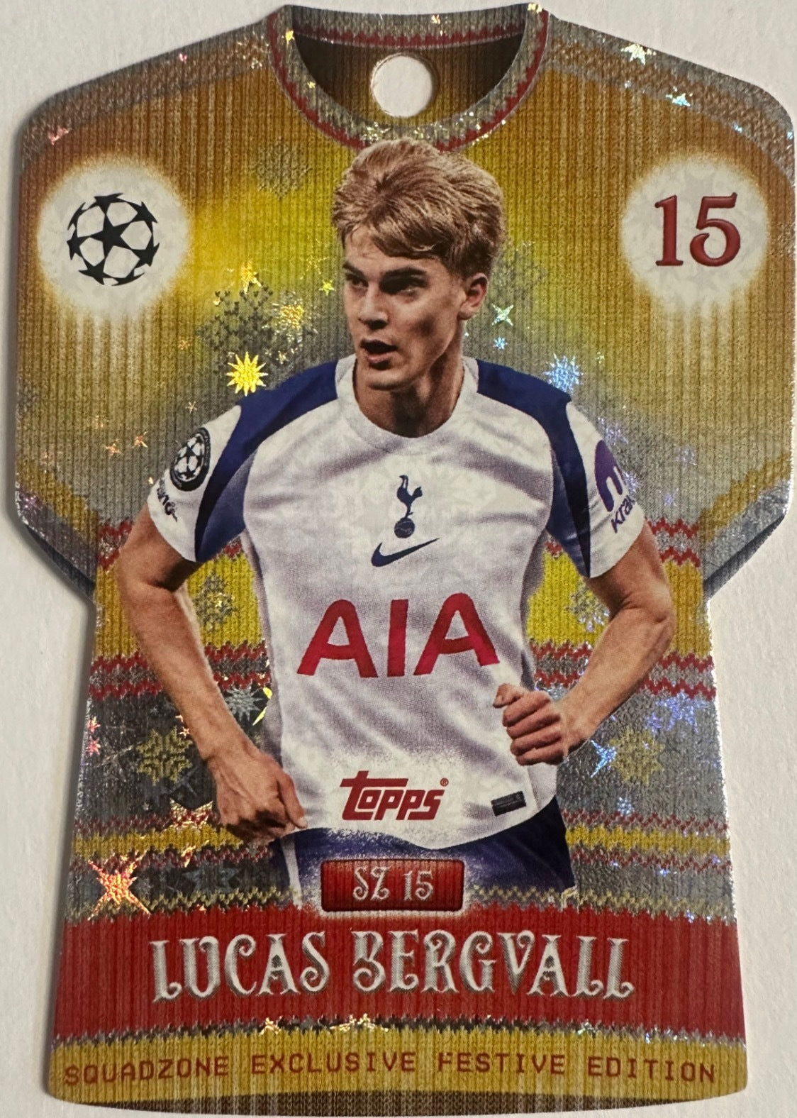 Topps Match Attax 2025/26 UCL Champions League - Scegli Parallel Festive Squadzone