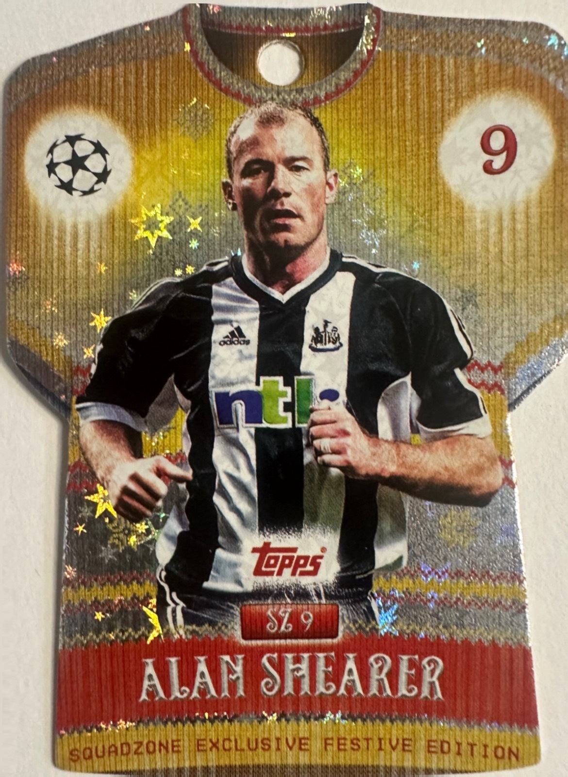 Topps Match Attax 2025/26 UCL Champions League - Scegli Parallel Festive Squadzone