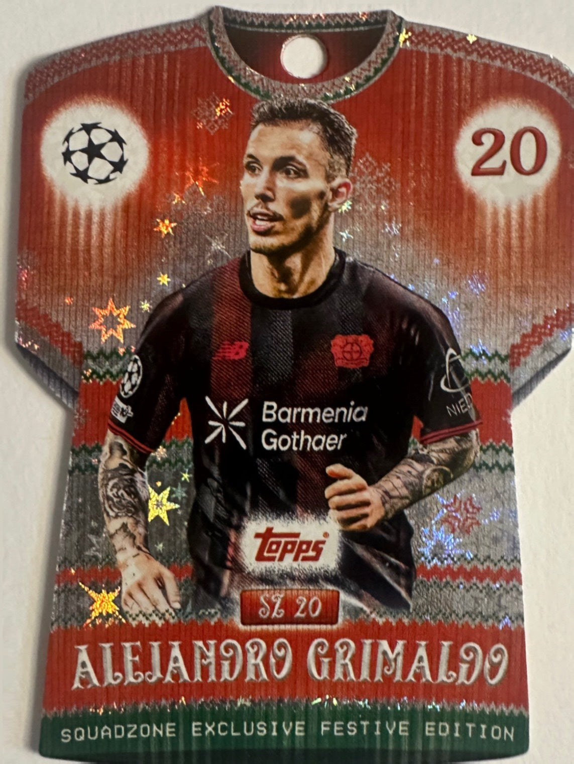 Topps Match Attax 2025/26 UCL Champions League - Scegli Parallel Festive Squadzone