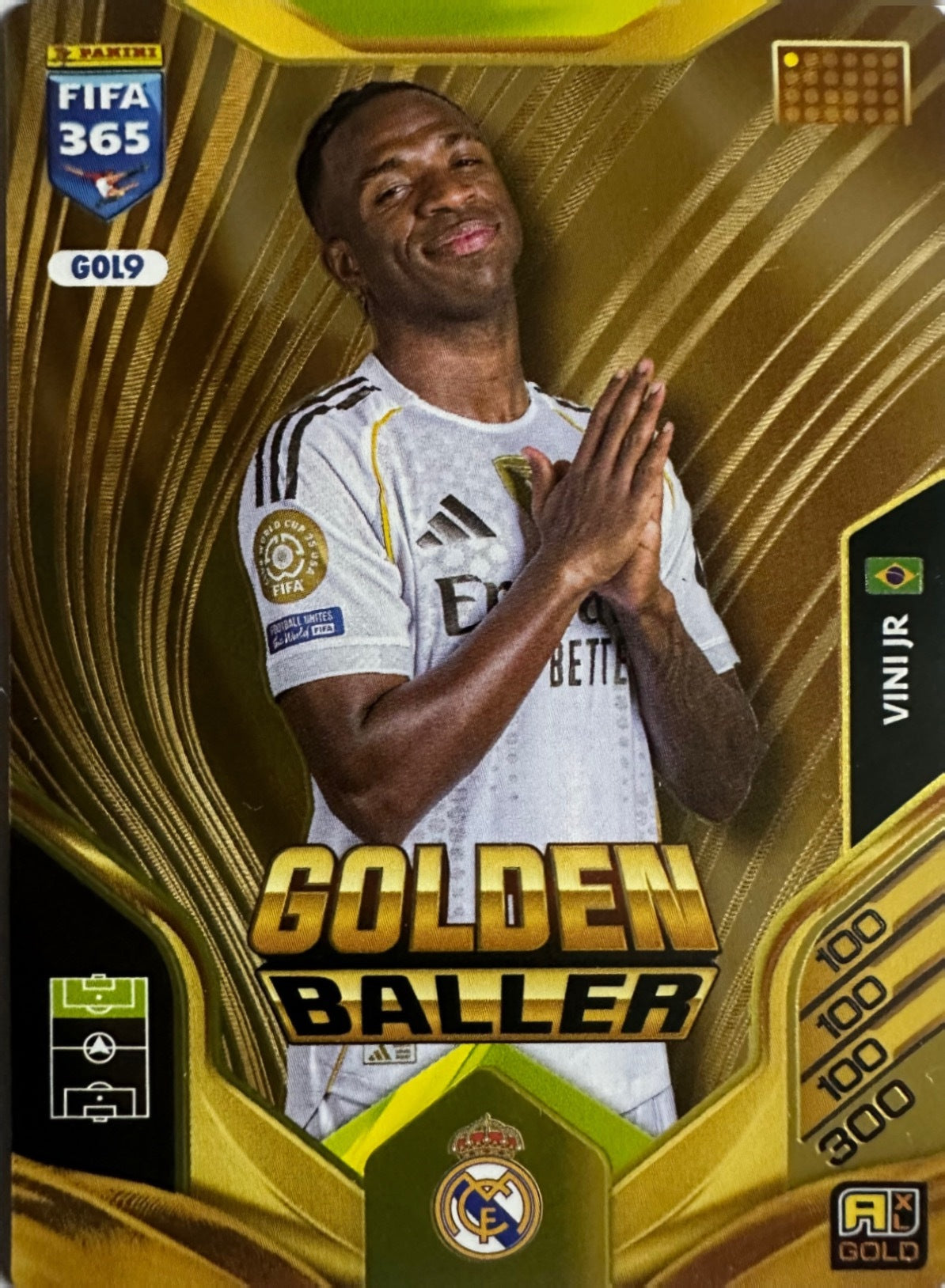 Panini Adrenalyn XL FIFA 365 2026 - Card Golden Baller Invincibile a scelta