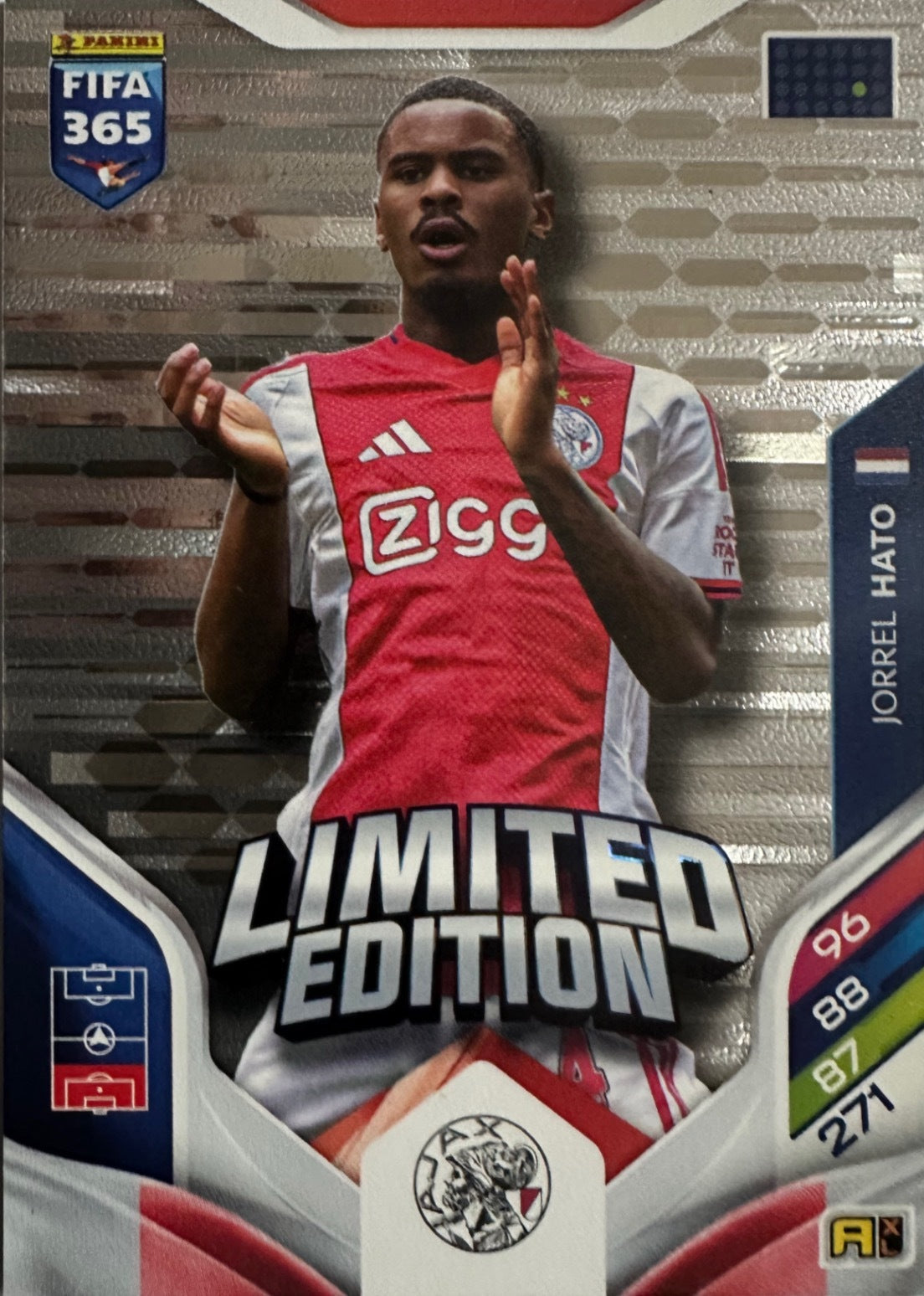 Panini Adrenalyn XL FIFA 365 2026 - Limited Momentum Premium Gold XXL a scelta