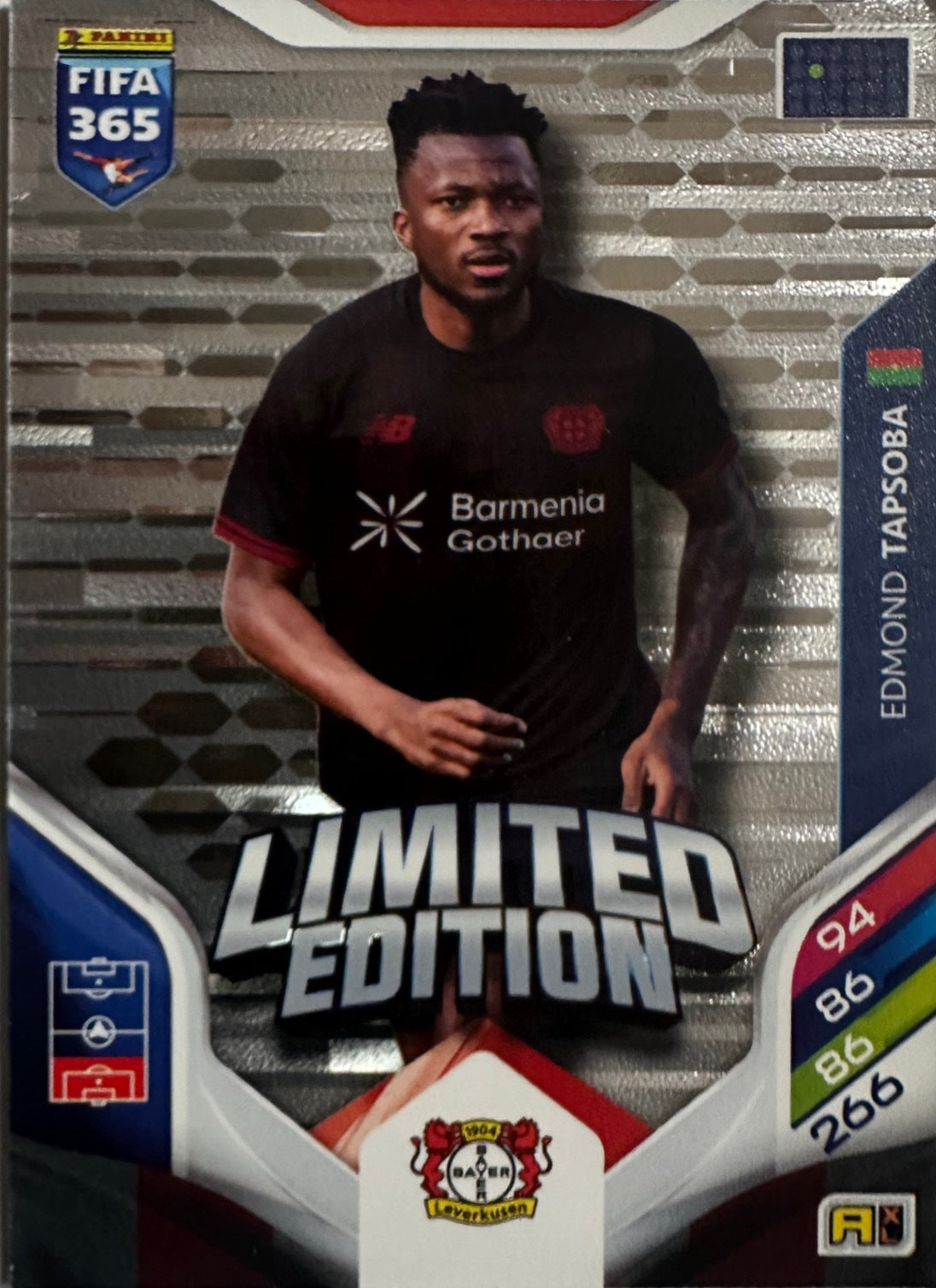 Panini Adrenalyn XL FIFA 365 2026 - Limited Momentum Premium Gold XXL a scelta