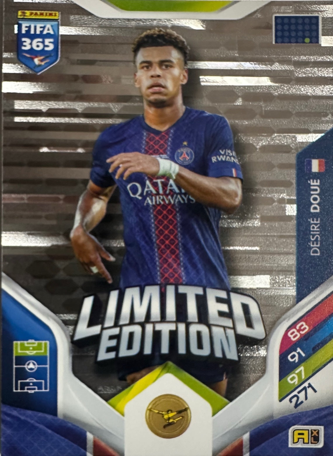 Panini Adrenalyn XL FIFA 365 2026 - Limited Momentum Premium Gold XXL a scelta