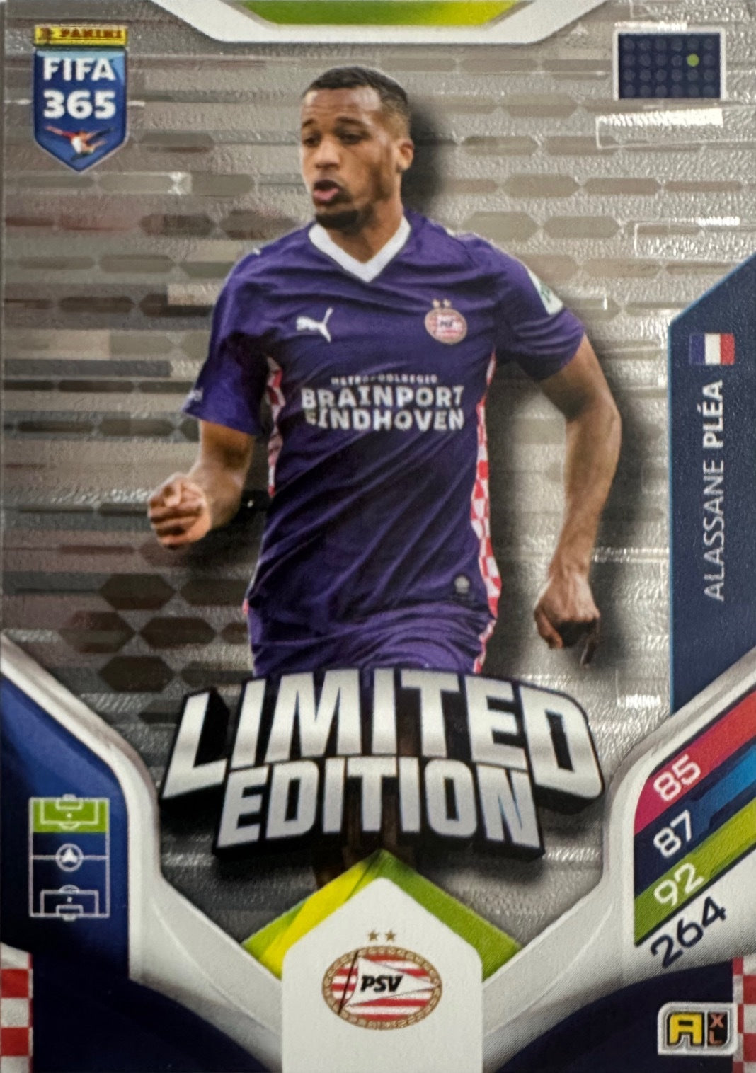 Panini Adrenalyn XL FIFA 365 2026 - Limited Momentum Premium Gold XXL a scelta