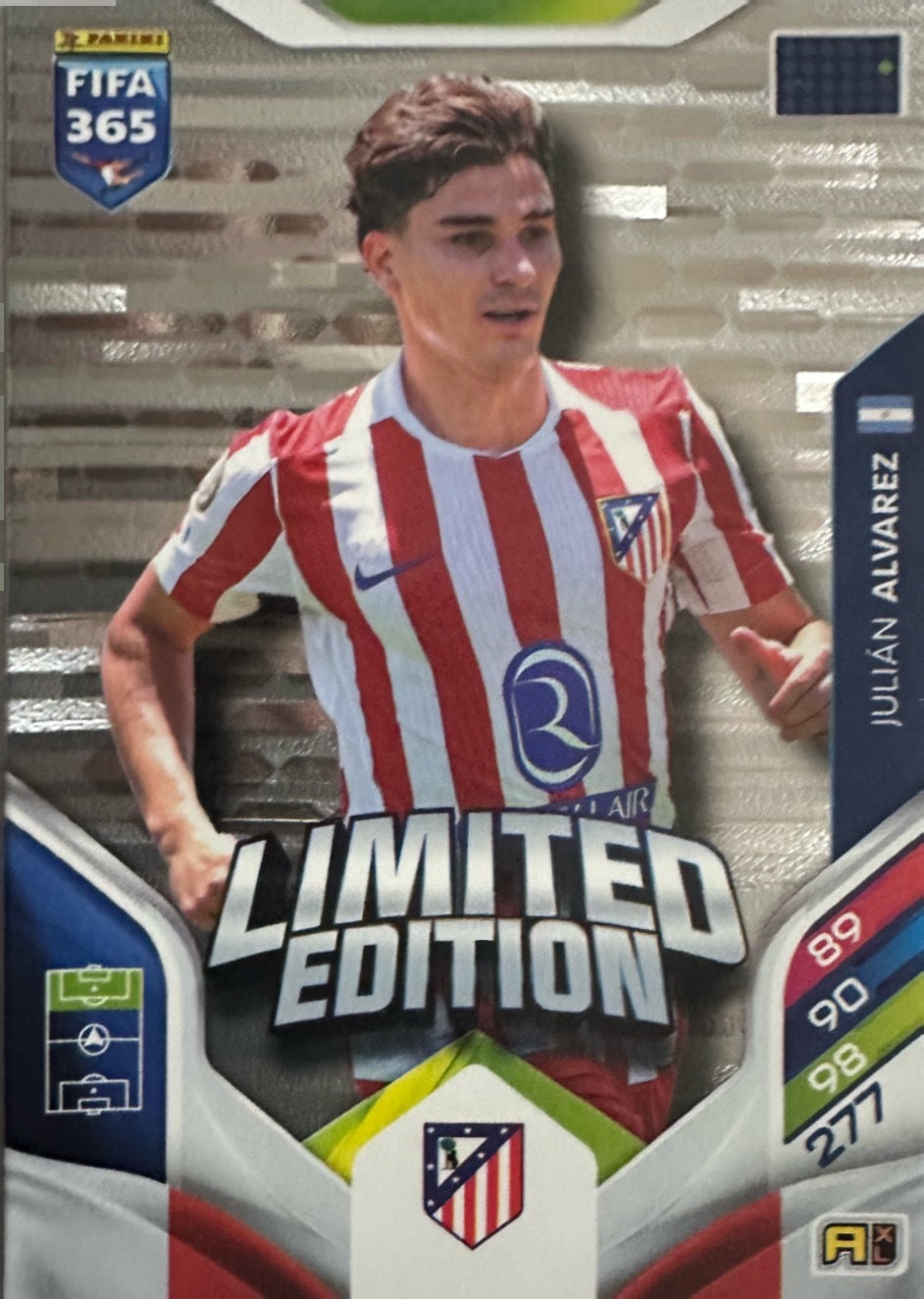 Panini Adrenalyn XL FIFA 365 2026 - Limited Momentum Premium Gold XXL a scelta