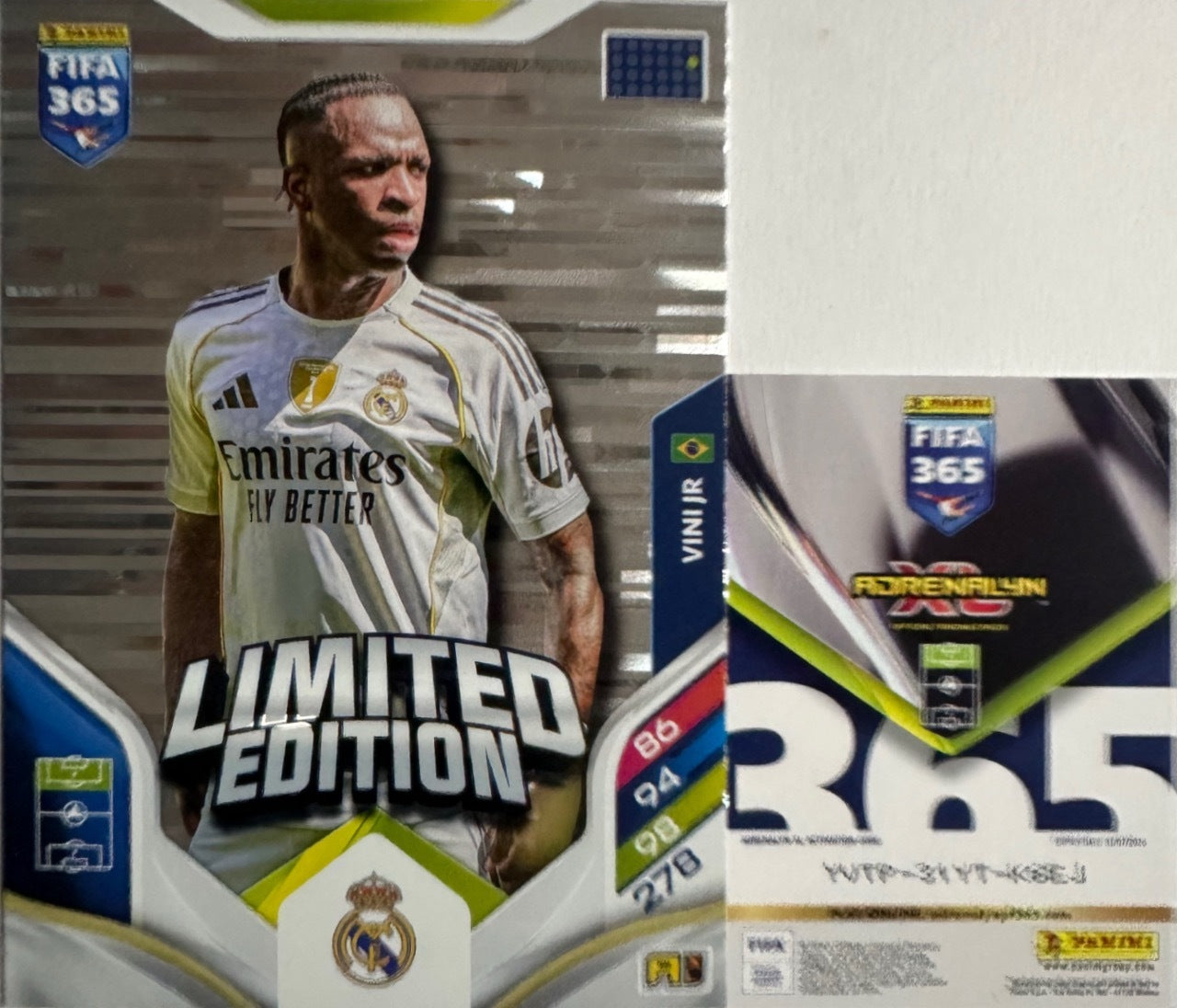 Panini Adrenalyn XL FIFA 365 2026 - Limited Momentum Premium Gold XXL a scelta