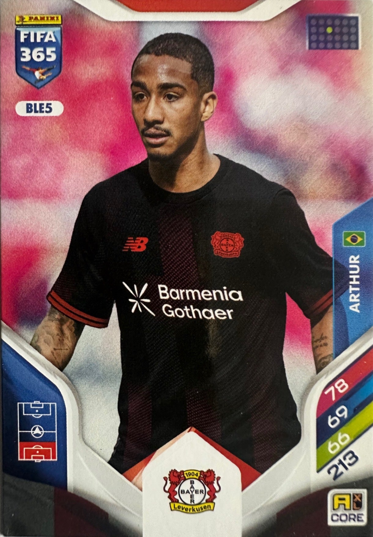 Panini Adrenalyn XL FIFA 365 2026 - Card Base Titan a scelta BOT-NAS