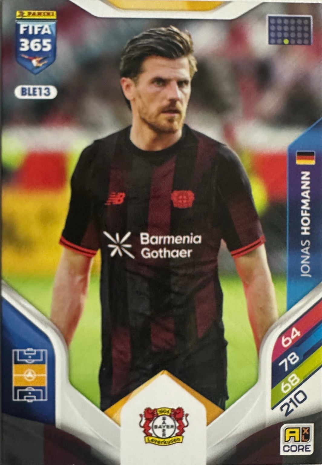 Panini Adrenalyn XL FIFA 365 2026 - Card Base Titan a scelta BOT-NAS