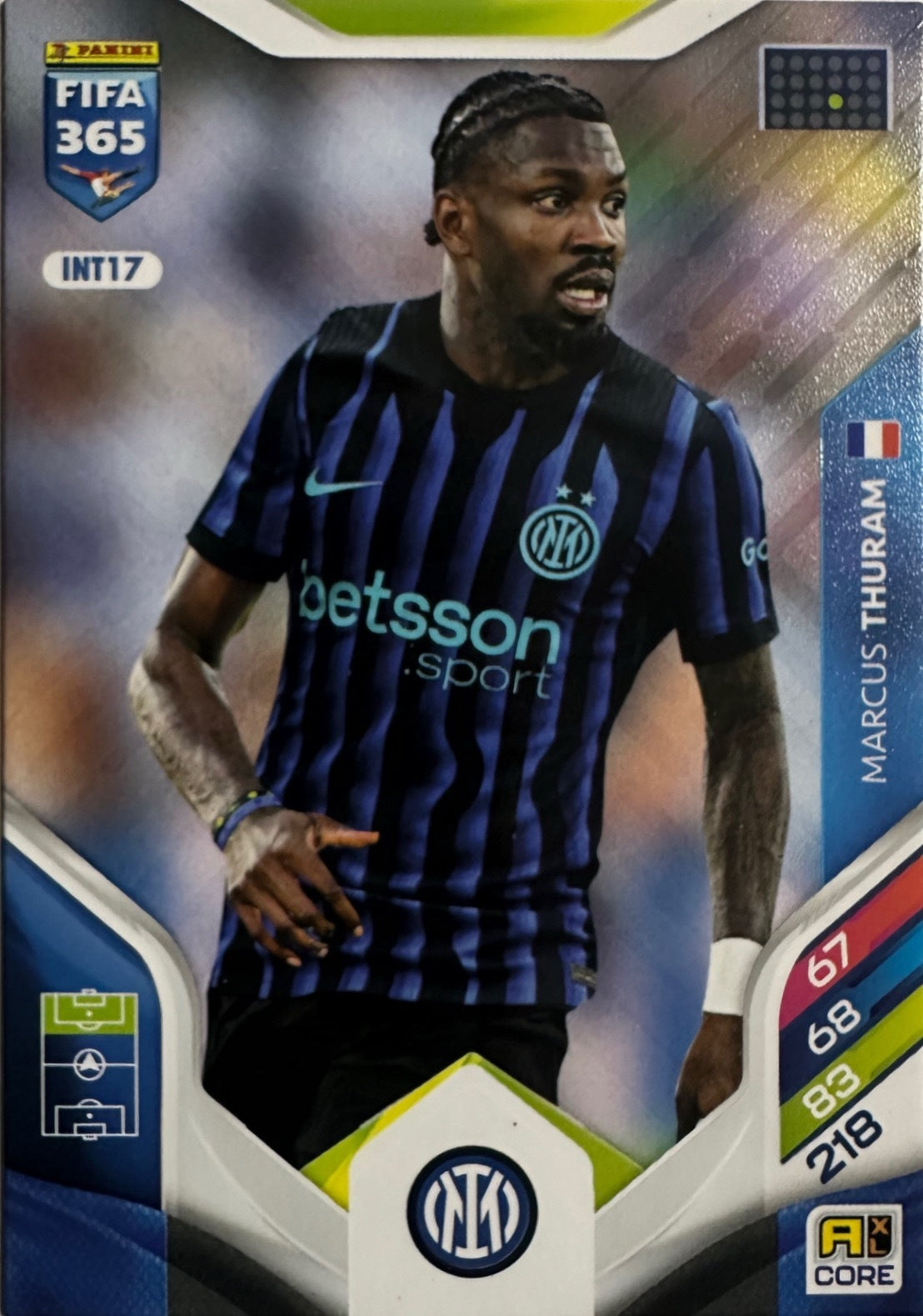 Panini Adrenalyn XL FIFA 365 2026 - Card Base Titan a scelta BOT-NAS