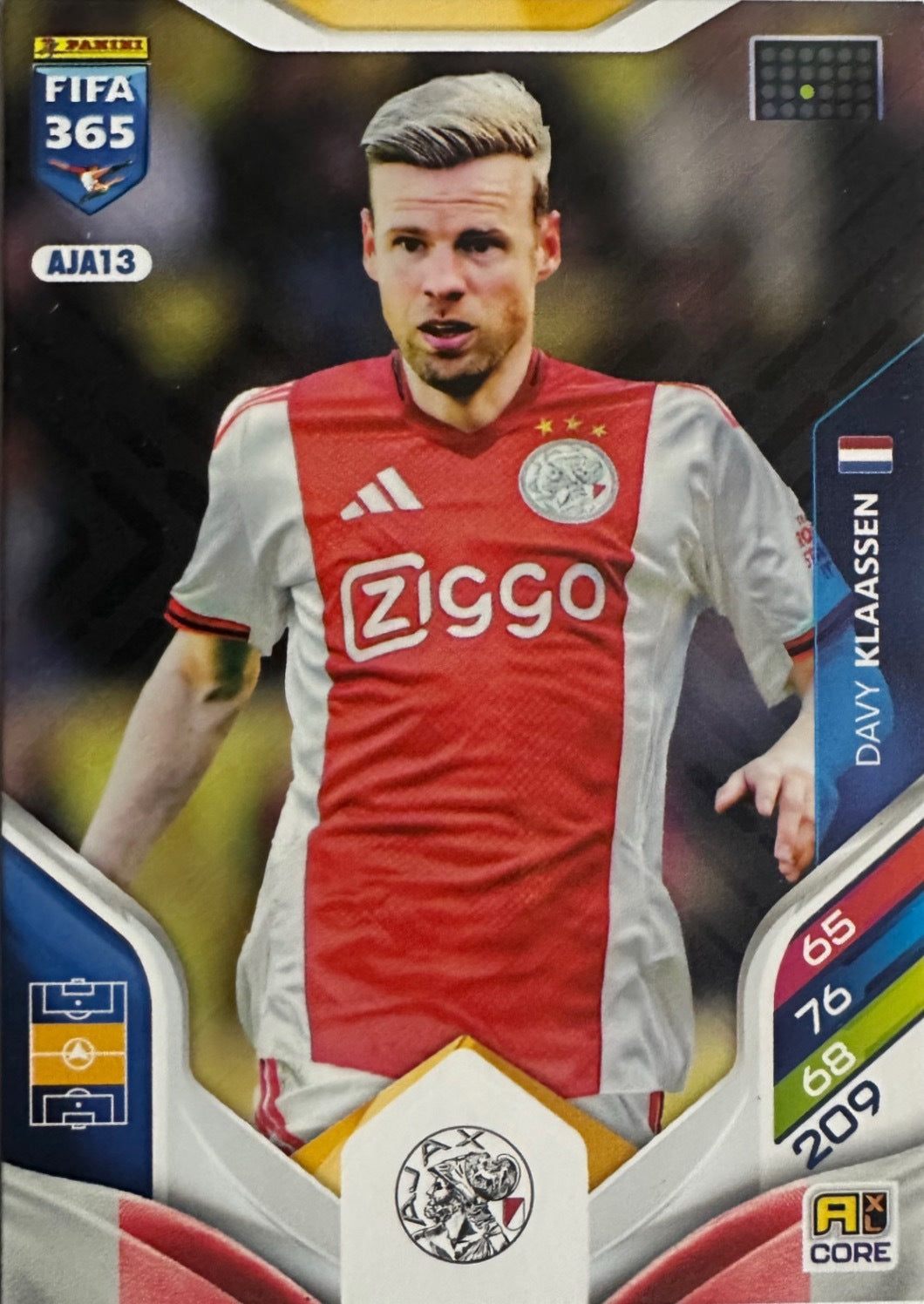 Panini Adrenalyn XL FIFA 365 2026 - Card Base Titan a scelta BOT-NAS