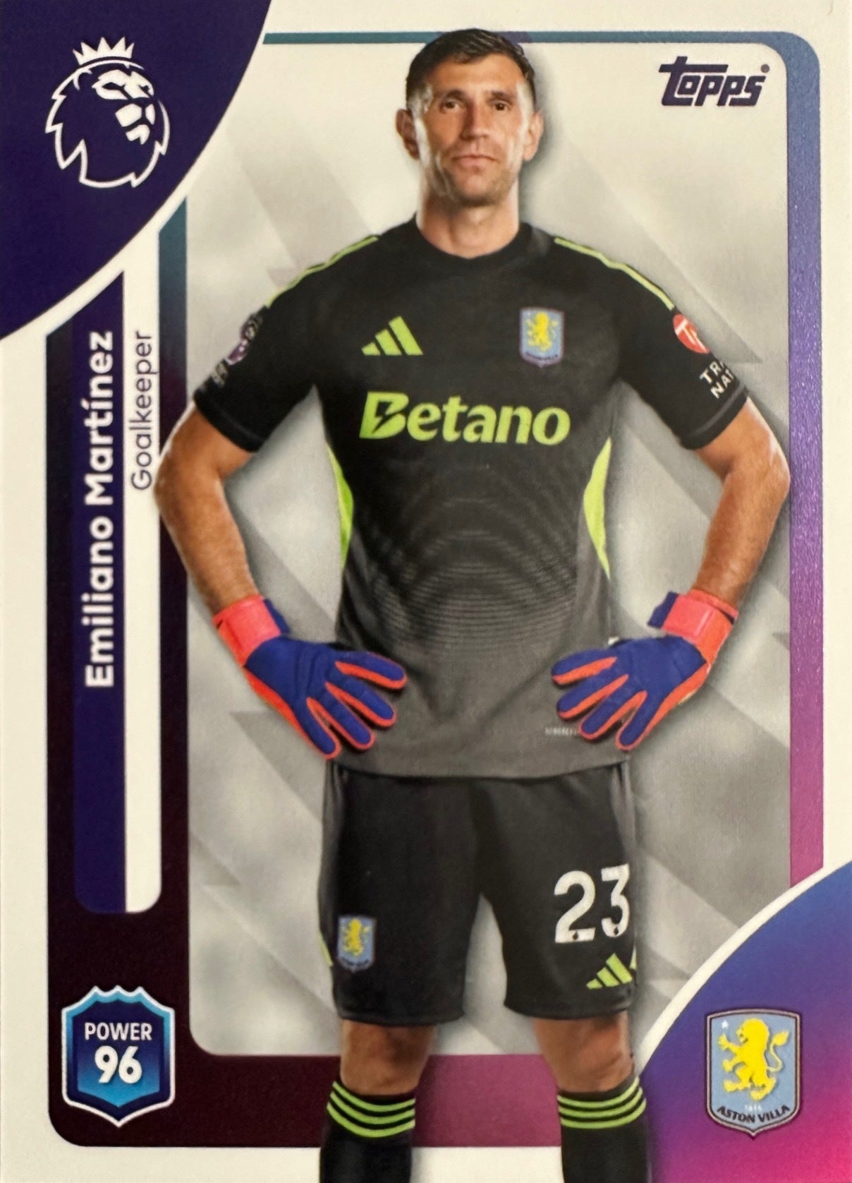 Topps Premier League 2025/26 2026 Scegli Card #1-100 Base Card Team Badge