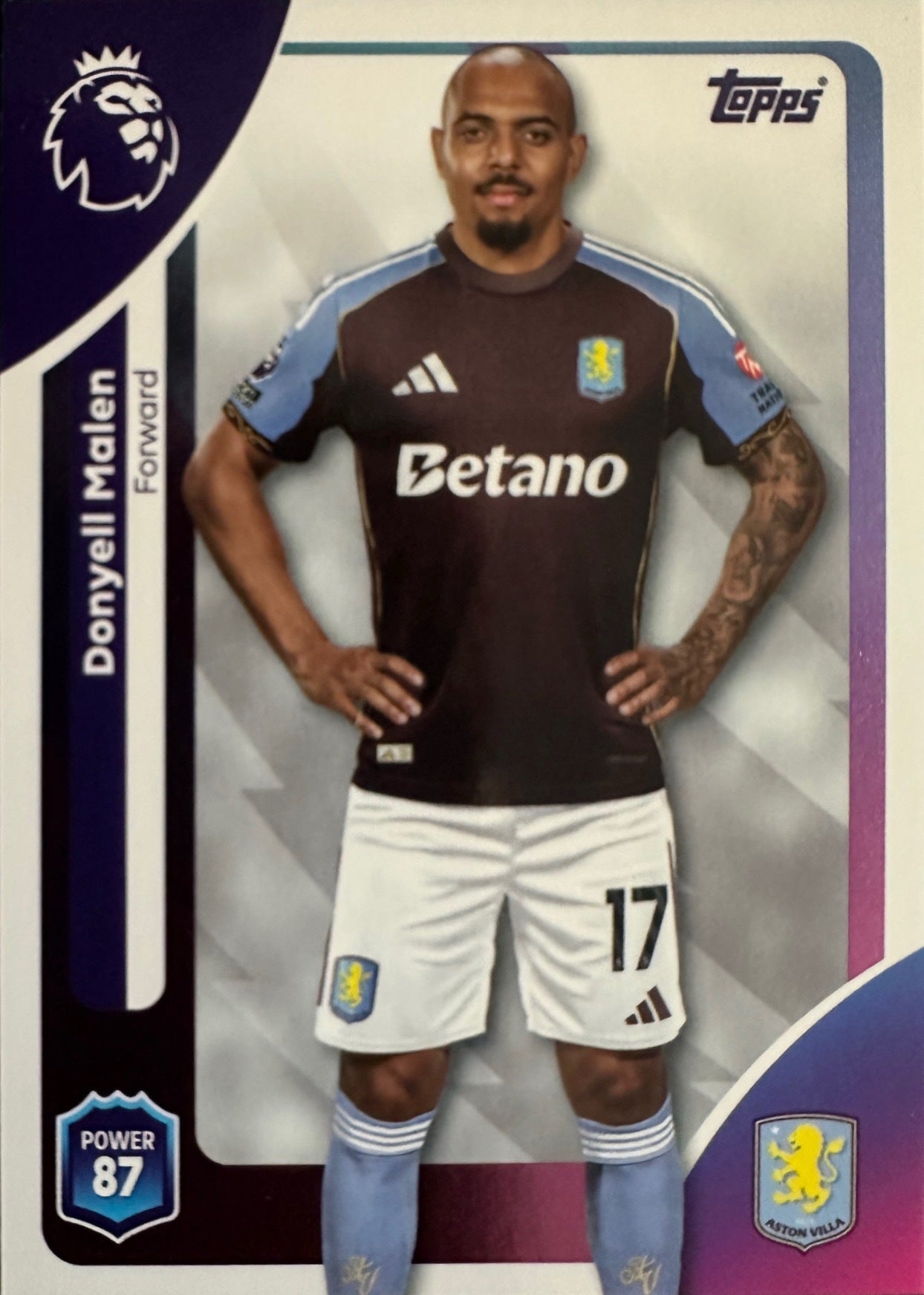 Topps Premier League 2025/26 2026 Scegli Card #1-100 Base Card Team Badge
