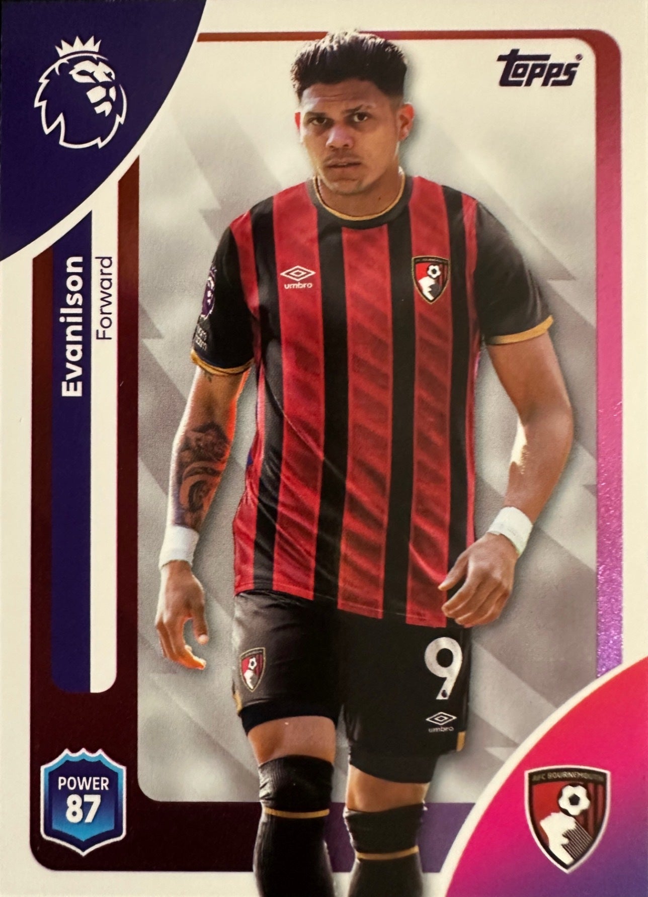 Topps Premier League 2025/26 2026 Scegli Card #1-100 Base Card Team Badge