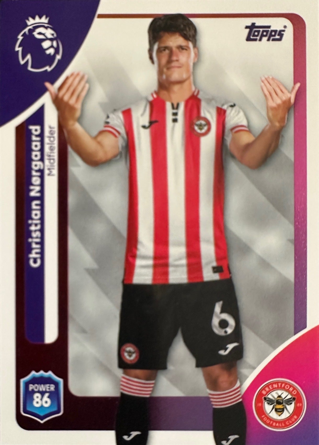Topps Premier League 2025/26 2026 Scegli Card #1-100 Base Card Team Badge