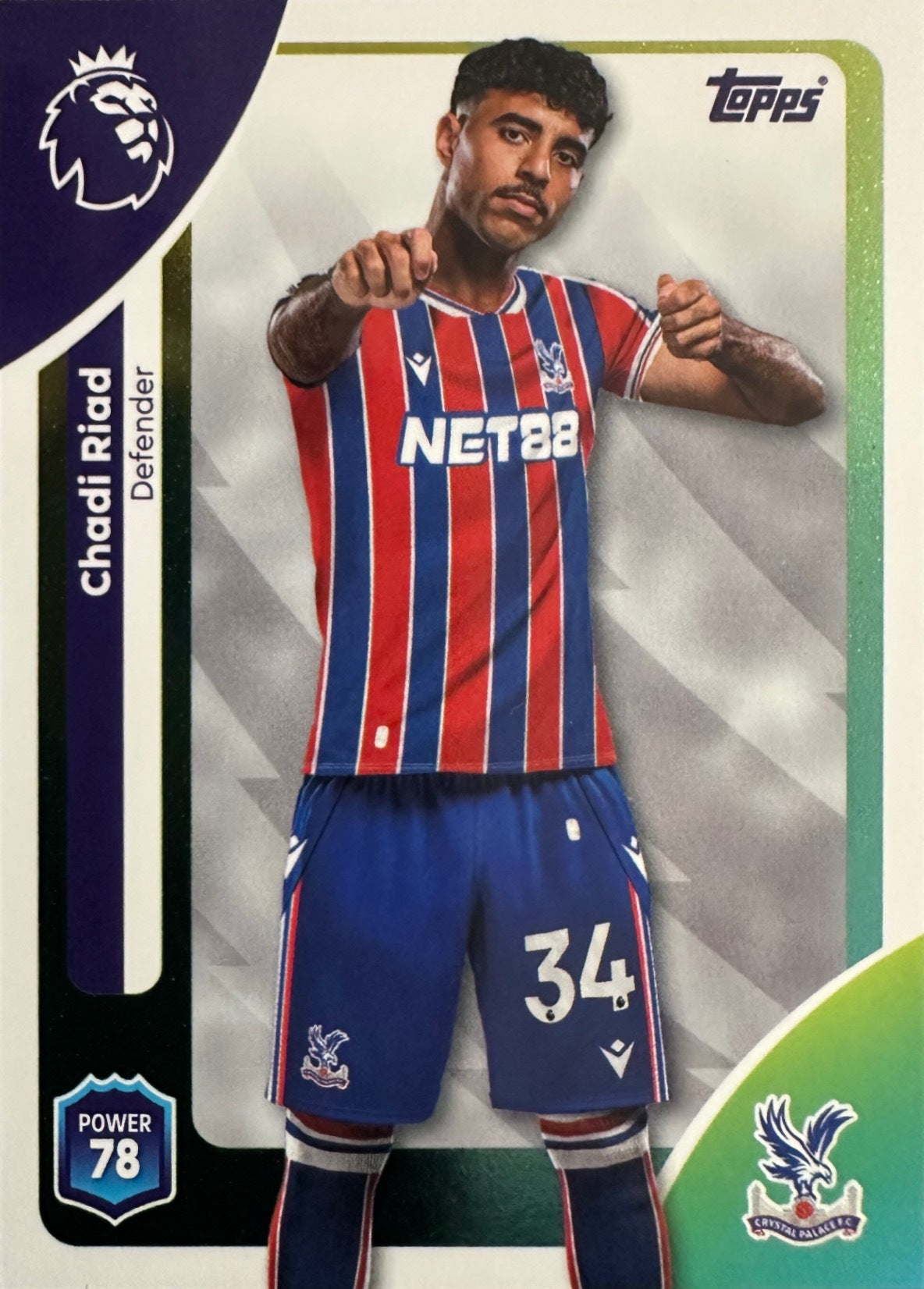 Topps Premier League 2025/26 2026 Scegli Card #101-200 Base Card Team Badge