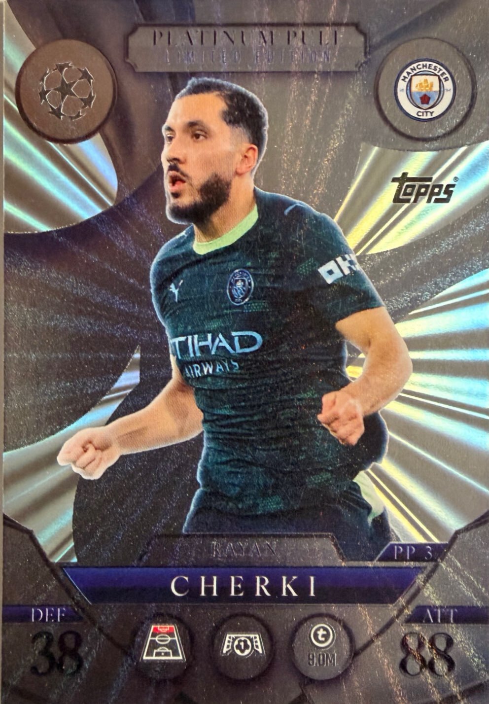 Match Attax Extra 2025/26 - Scegli Card Chrome Limited Greats Pull Infinity