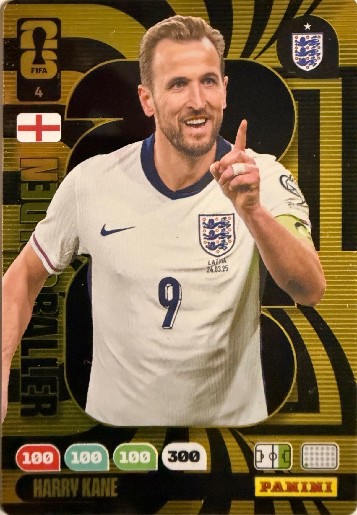 Adrenalyn Xl FIFA World Cup 2026 - Scegli Golden Baller Emblem Eternos
