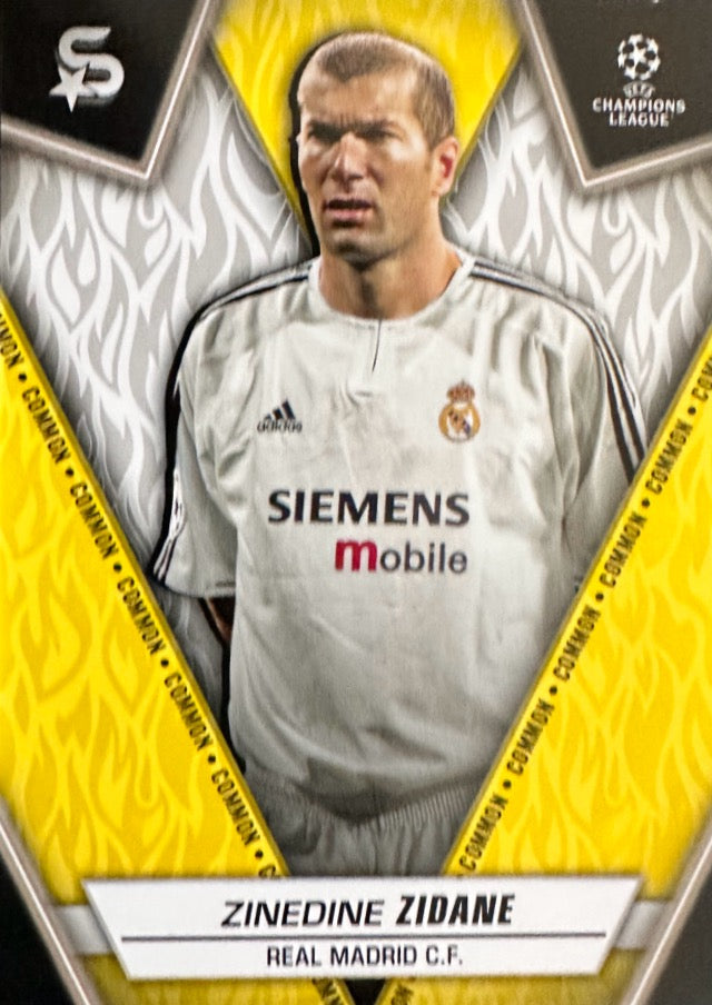 Superstars Champions League 2023/24 Topps - Scegli Common Yellow Da 101 a 200