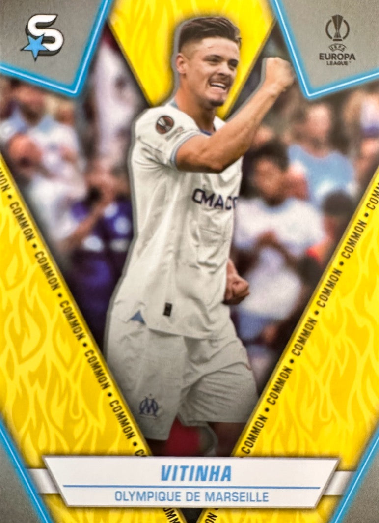 Superstars Champions League 2023/24 Topps - Scegli Common Yellow  Azione 101-200