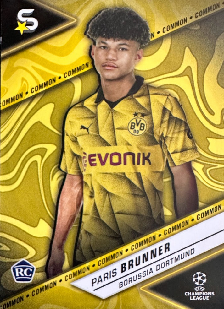 Superstars Champions League 2023/24 Topps - Scegli card Common Yellow Da 1 a 100