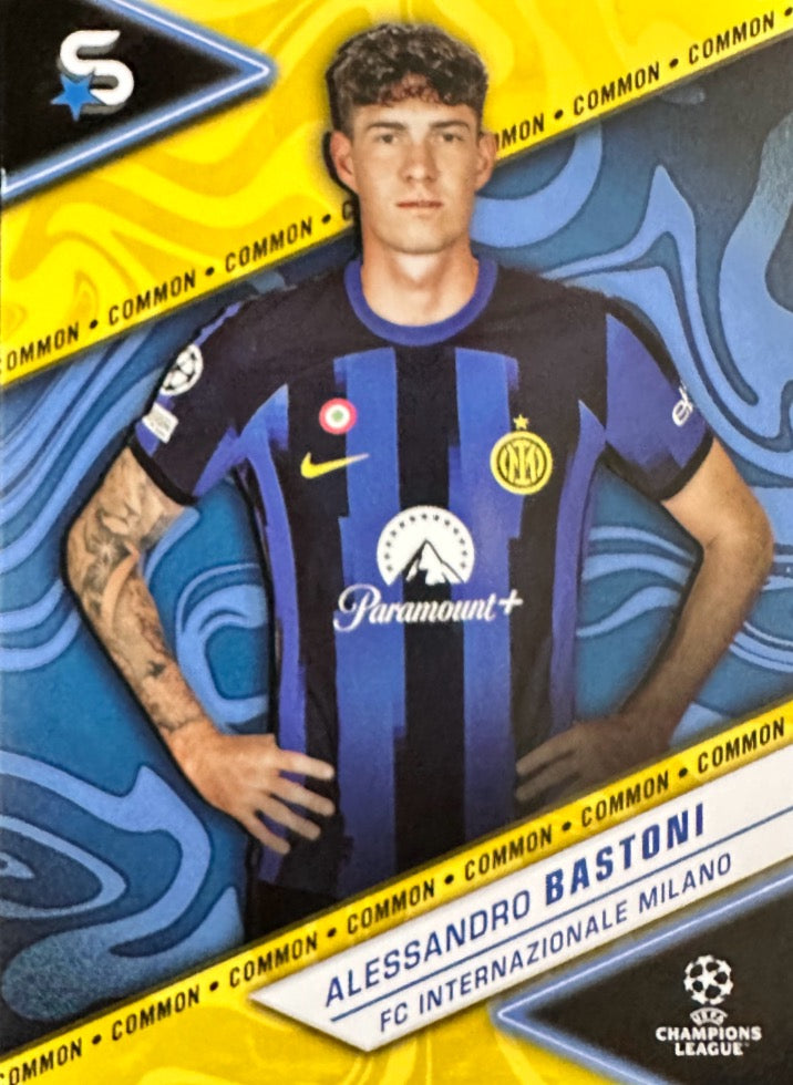 Superstars Champions League 2023/24 Topps - Scegli card Common Yellow Da 1 a 100