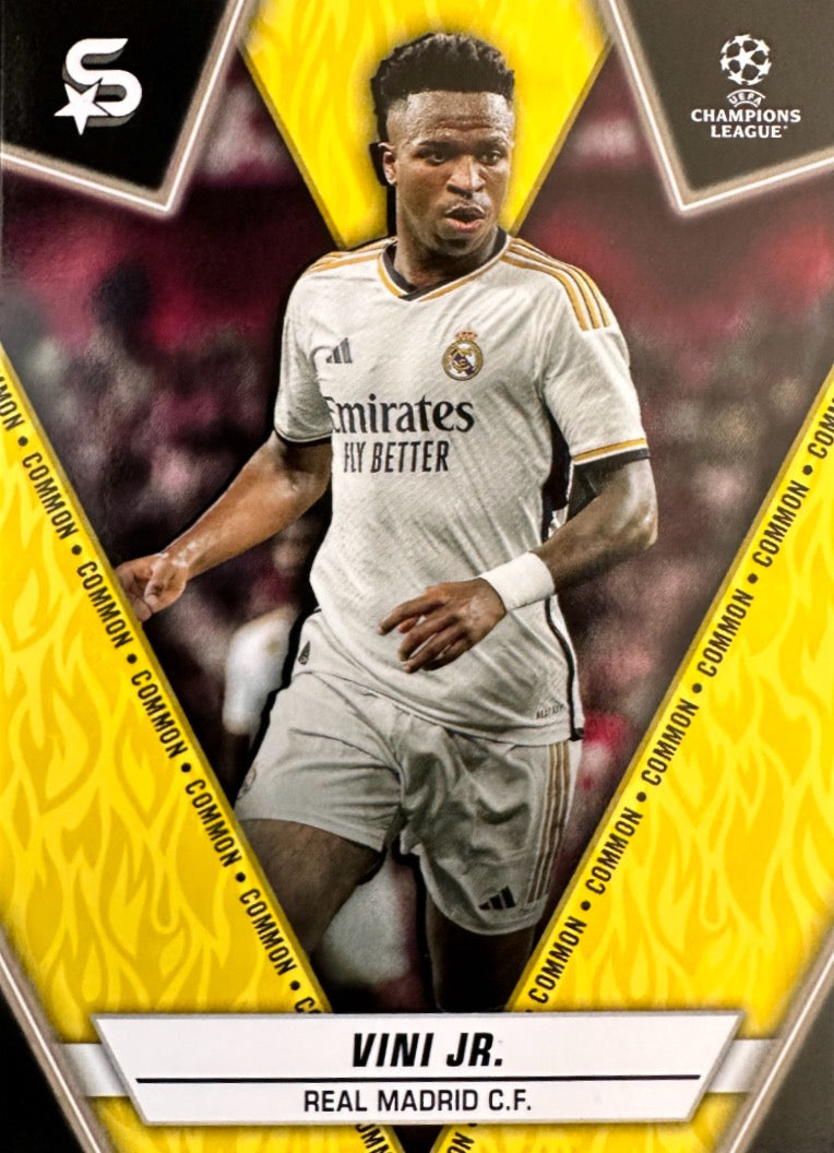 Superstars Champions League 2023/24 Topps - Scegli Common Yellow  Azione 101-200