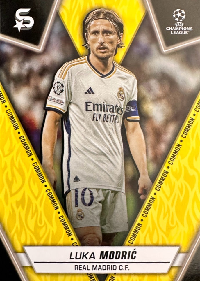 Superstars Champions League 2023/24 Topps - Scegli Common Yellow  Azione 101-200