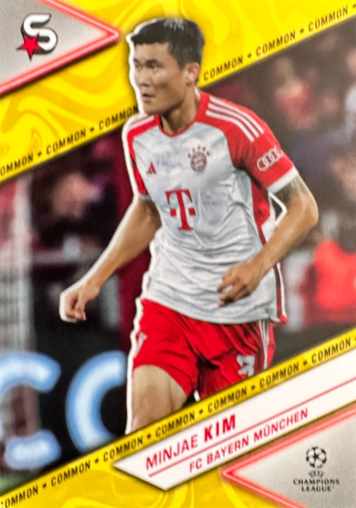 Superstars Champions League 2023/24 Topps - Scegli Common Yellow  Azione 101-200