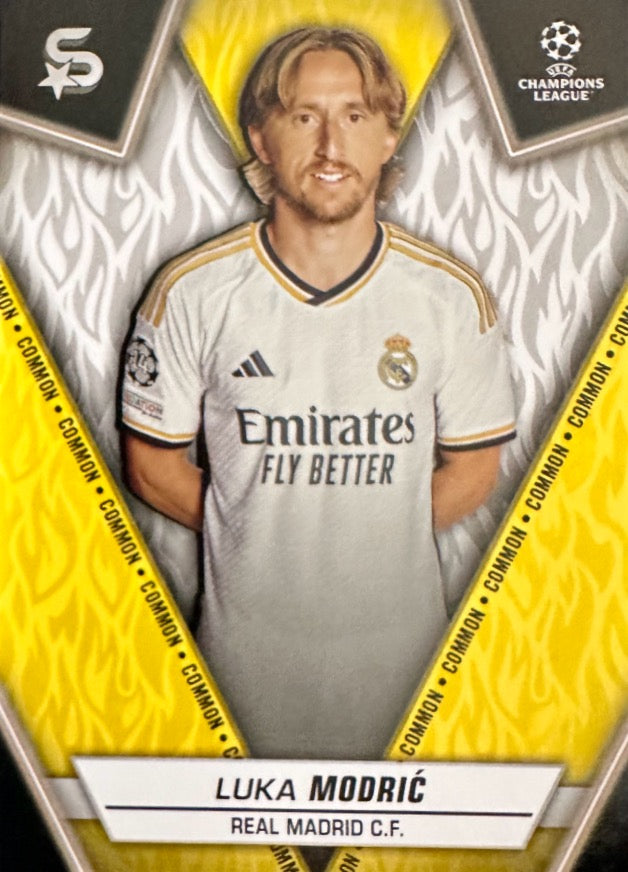 Superstars Champions League 2023/24 Topps - Scegli Common Yellow Da 101 a 200